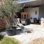Altes Gewoelbe Mit Sauna Und Whirlpool Im Aussenbereich