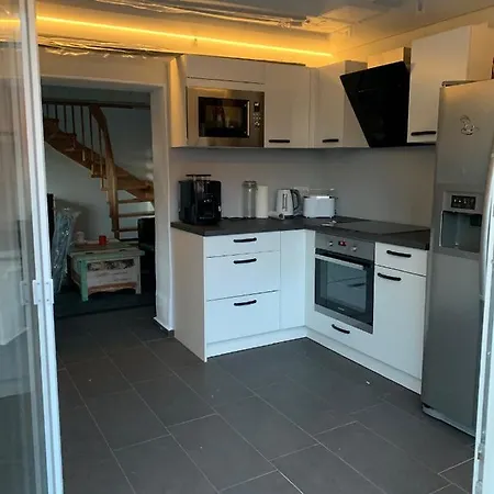 아파트 Altes Gewoelbe Mit Sauna Und Whirlpool Im Aussenbereich Elsterheide