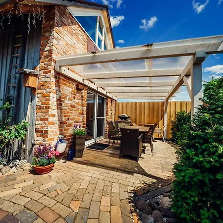 Altes Gewoelbe Mit Sauna Und Whirlpool Im Aussenbereich Апартаменты *