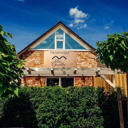 아파트 Altes Gewoelbe Mit Sauna Und Whirlpool Im Aussenbereich Elsterheide