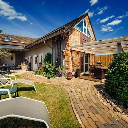 아파트 Altes Gewoelbe Mit Sauna Und Whirlpool Im Aussenbereich *