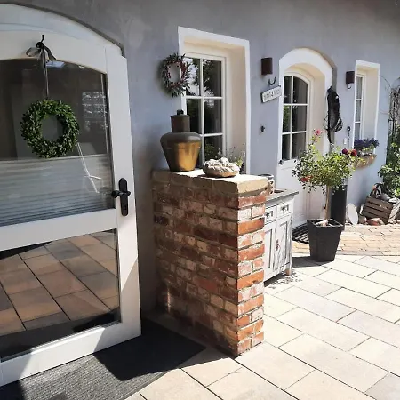 아파트 Altes Gewoelbe Mit Sauna Und Whirlpool Im Aussenbereich