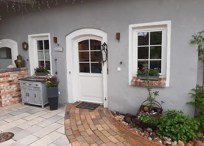 Altes Gewoelbe Mit Sauna Und Whirlpool Im Aussenbereich شقة