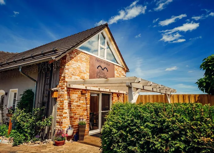 Altes Gewoelbe Mit Sauna Und Whirlpool Im Aussenbereich Apartamento Elsterheide