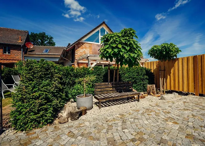 Apartamento Altes Gewoelbe Mit Sauna Und Whirlpool Im Aussenbereich *